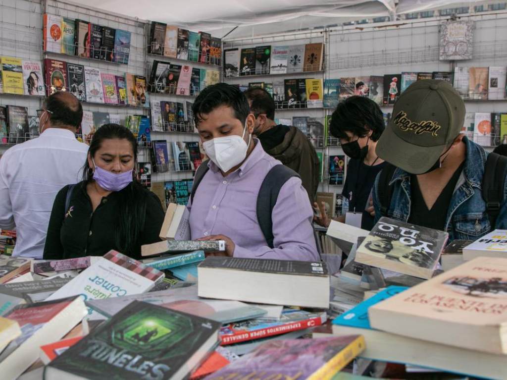 Feria del Libro en el Zócalo de la CDMX 2023