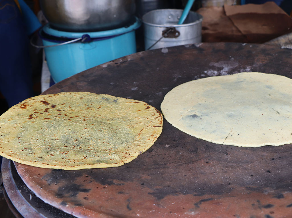 Tortilla-memela-panteonera-orizaba