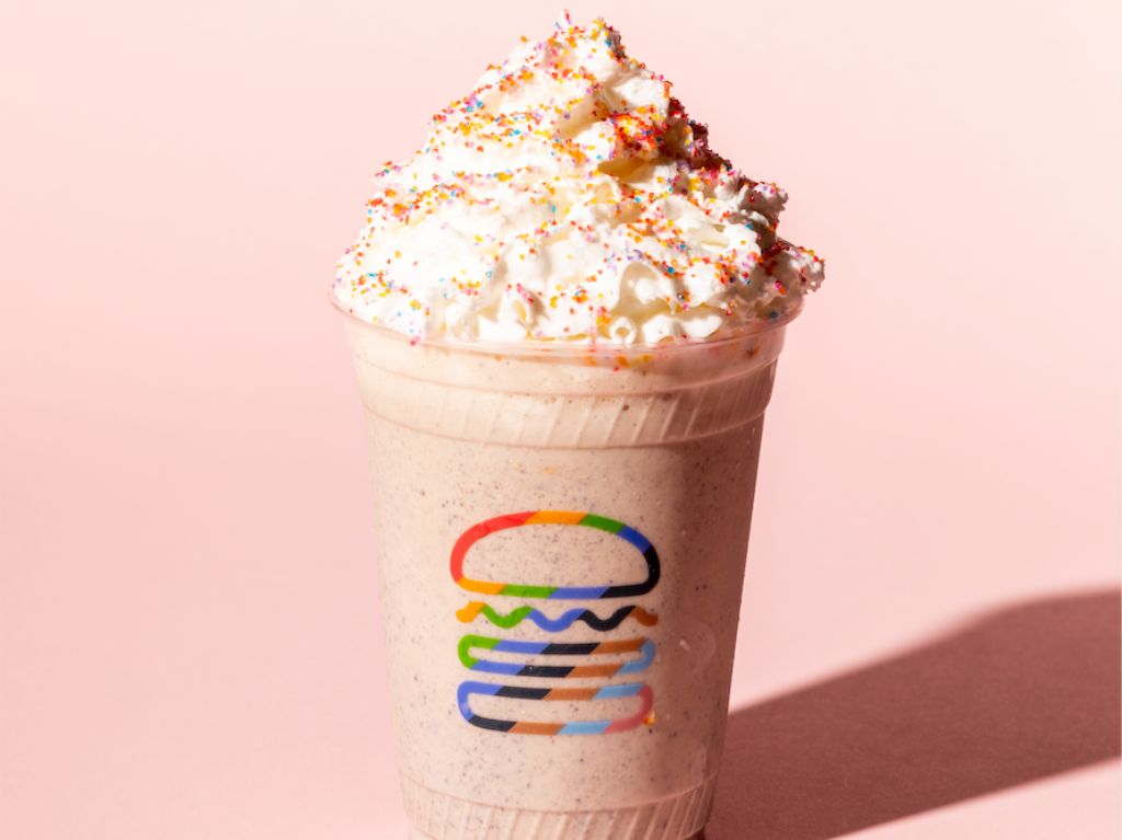 Shake Shack celebra el Pride con una malteada especial