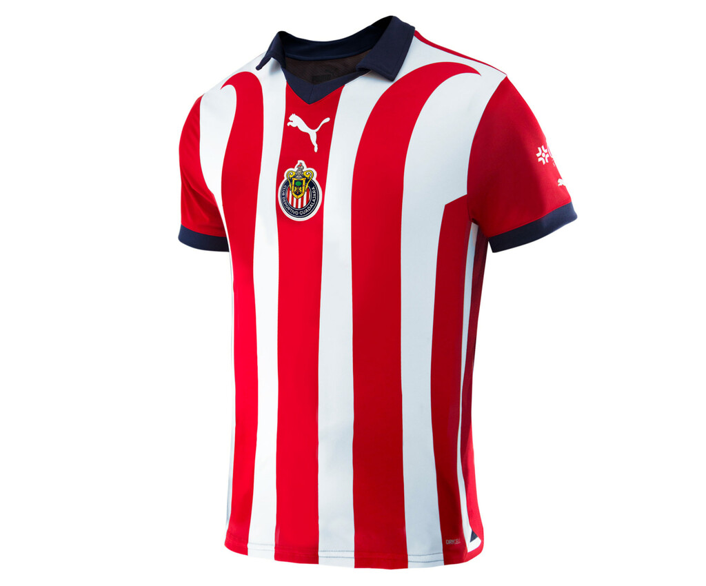 PUMA presenta el nuevo jersey de local que usará Chivas para sus partidos de local.