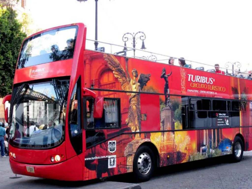 Turibus con cerveza artesanal CDMX