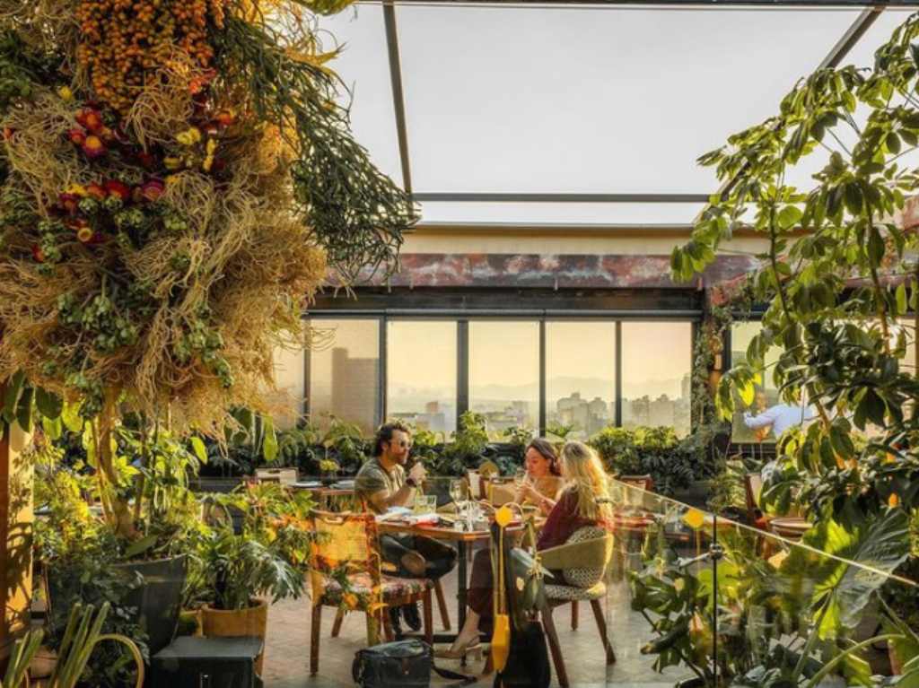 Altanera, la nueva terraza de la Roma de la chef Lula Martín del Campo