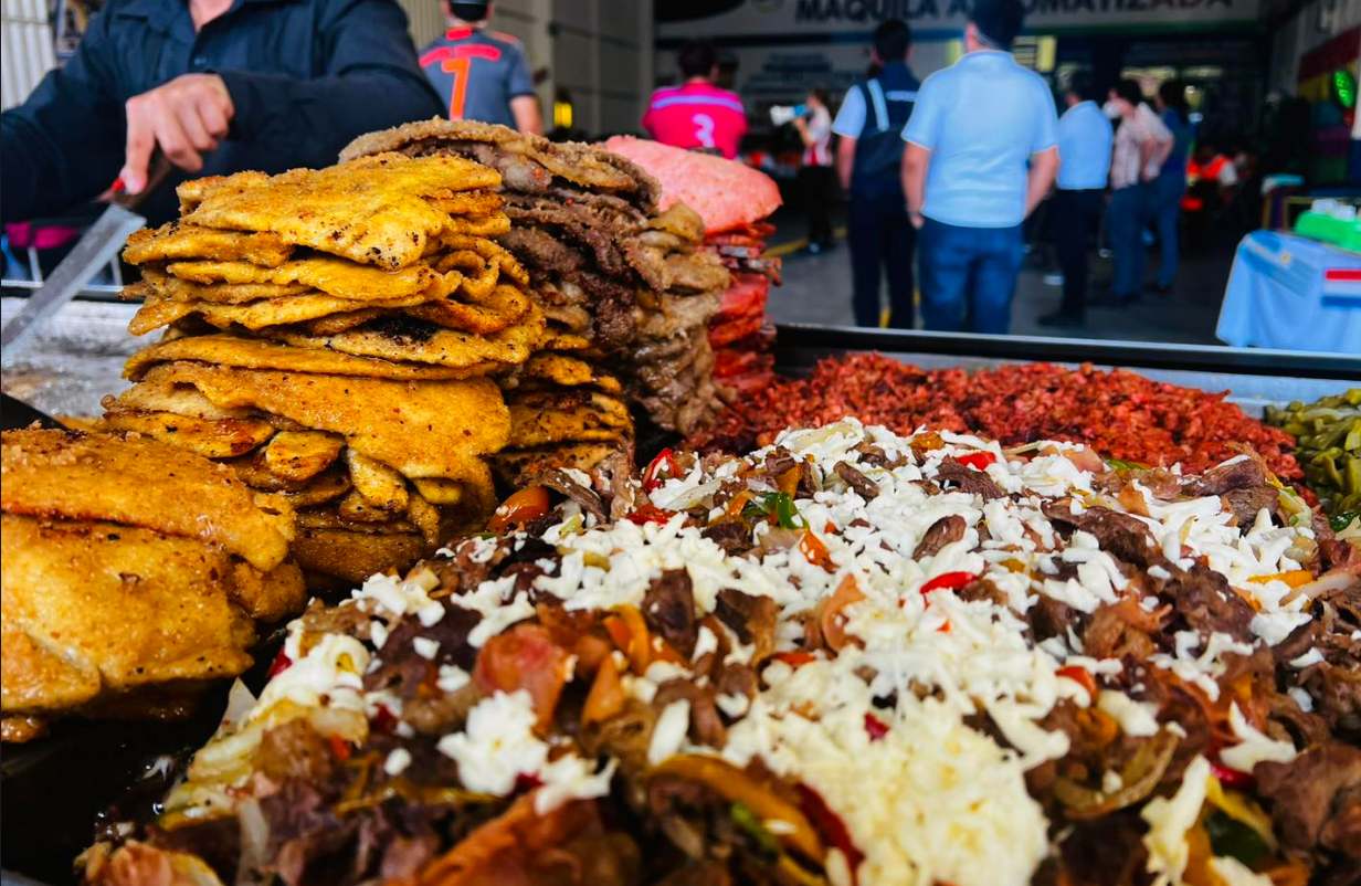 Tacos gigantes el papi de la colonia Rio Blanco Gustavo A Madero