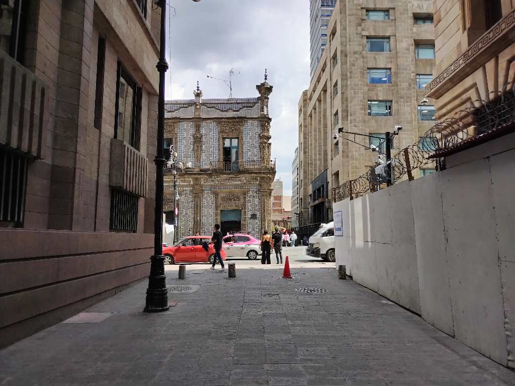 Casa de los Azulejos.