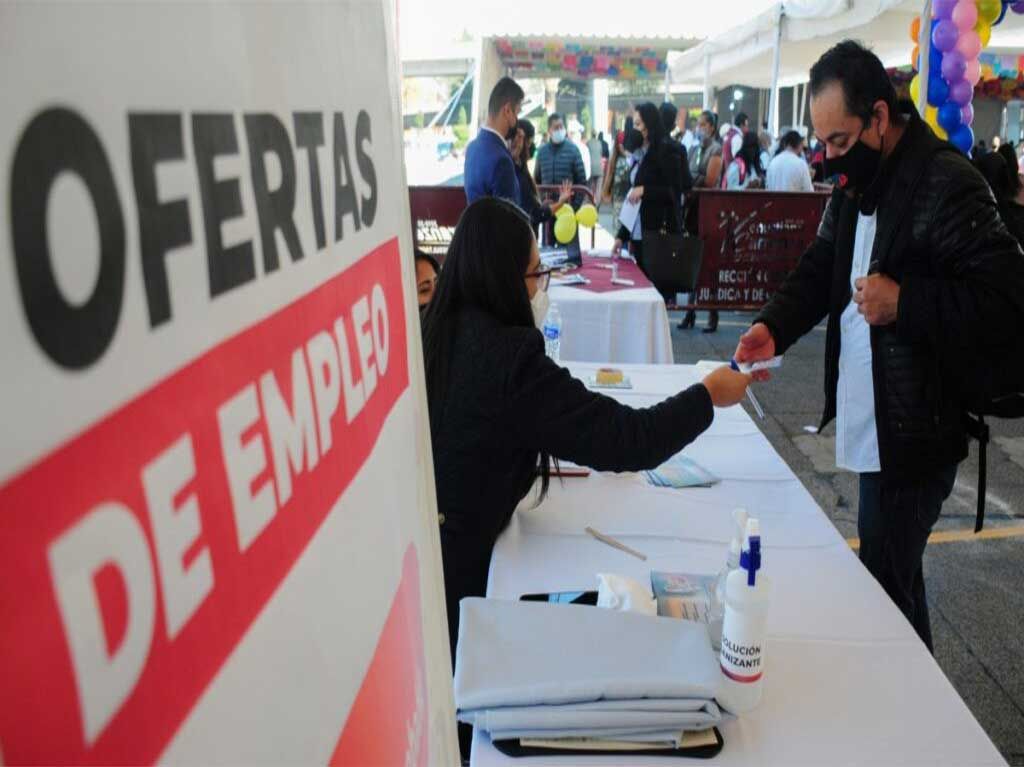 Feria de empleo en la CDMX