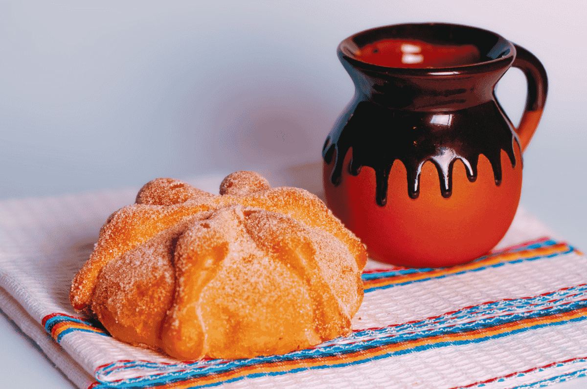 Este lugar de CDMX tiene pan de muerto todo el año