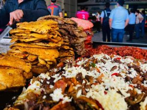 Tacos gigantes en El Papi de La Raza ¿los mejores de CDMX?
