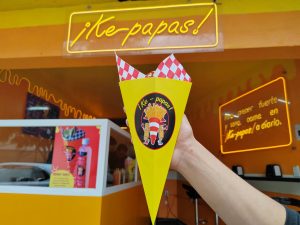 Conoce Ke Papas: un negocio de papas fritas en cono, con toppings y salsas