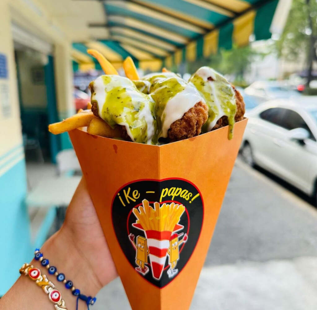 Conoce Ke Papas: un negocio de papas fritas en cono, con toppings y salsas 1