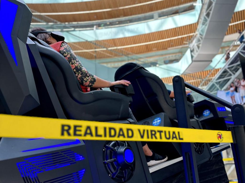 Experiencia de realidad virtual en la plaza MANACAR