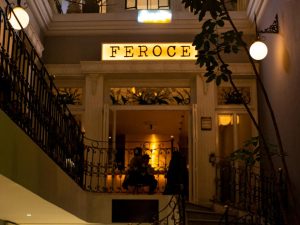 Feroce: el restaurante con comida italiana-mediterránea con un bar secreto