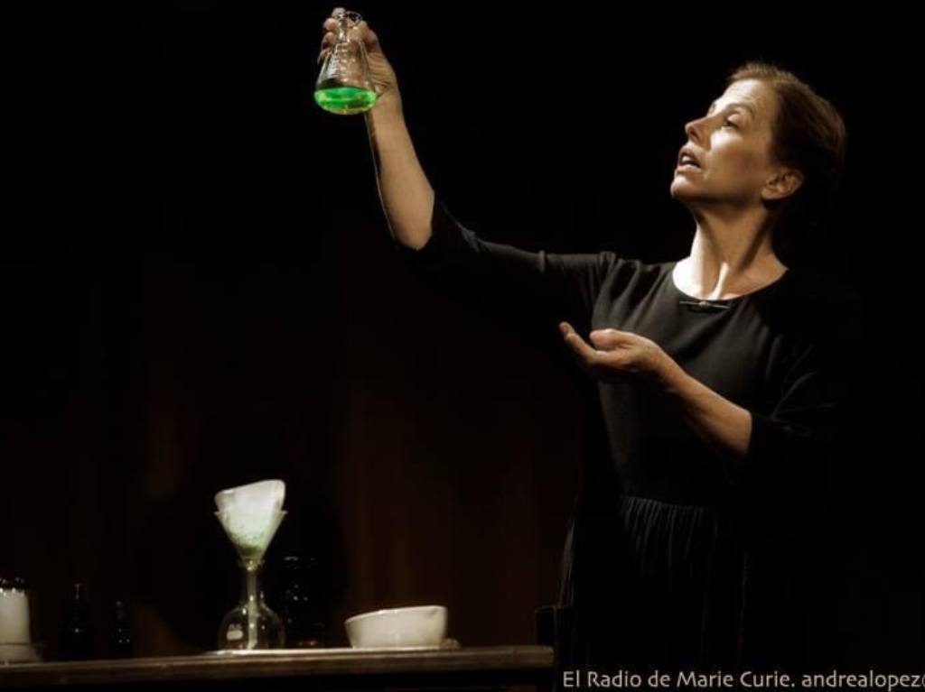 marie curie teatro universum