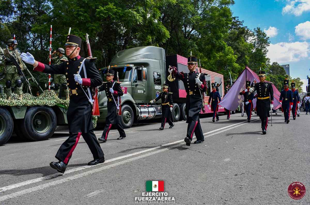 desfile-civico-militar-16-de-septiembre