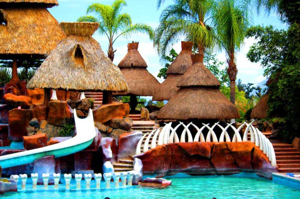dinoparque-acuatico-villa-paraiso