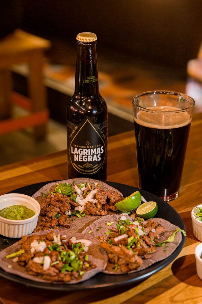 Celebra la noche mexicana entre comida mexicana, tragos, amigos y música en vivo, nosotros te decimos dónde.