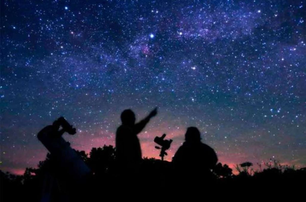 ¡Saca el telescopio y lánzate a la Noche de Estrellas 2023 en CU!