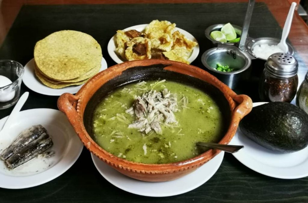 Pozole estilo Guerrero-pozole de Moctezuma