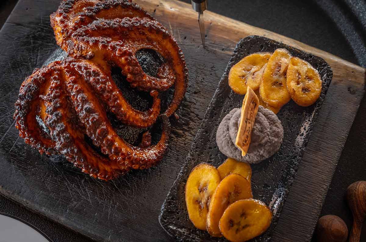 pulpo-al-carbon-disfruta-de-paloma-two-souls-el-drink-que-va-perfecto-con-este-mes-patrio