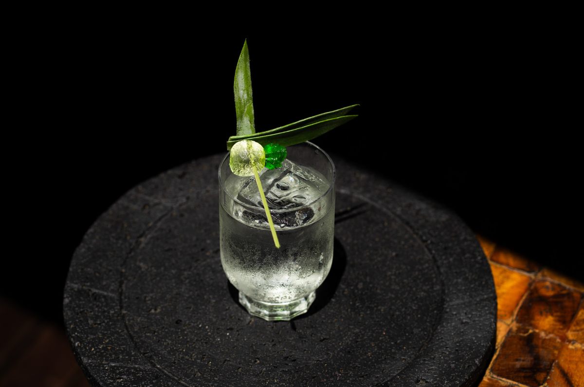 si-eres-fan-del-mezcal-este-nuevo-menu-de-los-danzantes-te-encantara-1