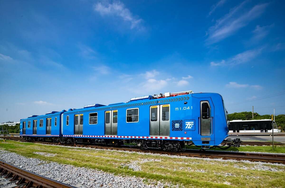 Conoce las nuevas unidades del Tren Ligero ¡De Zhuzhou a la CDMX!