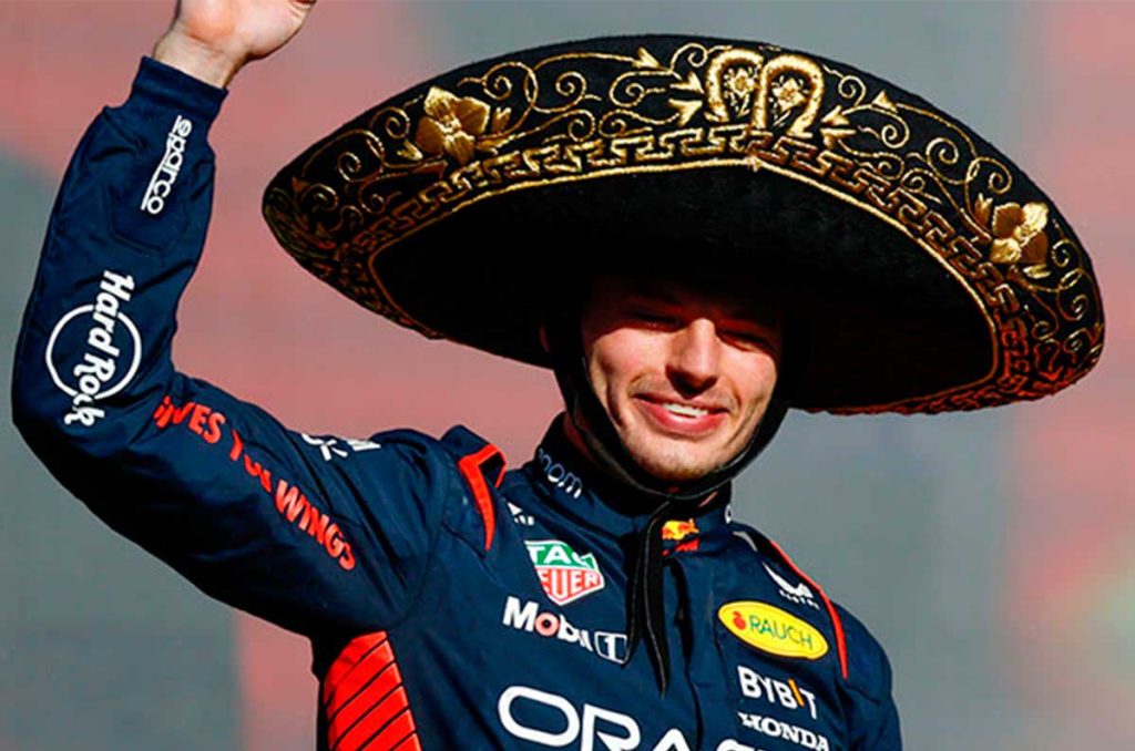 Max Verstappen con sombrero de charro