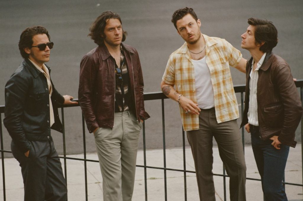 Arctic Monkeys venderá mercancía exclusiva en su Pop Up Store en VAVAVA shop de CDMX