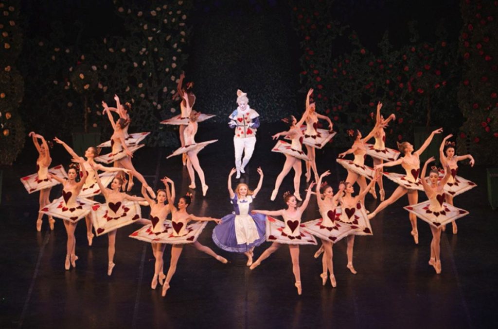 ballet inspirado en Alicia en el País de las Maravillas