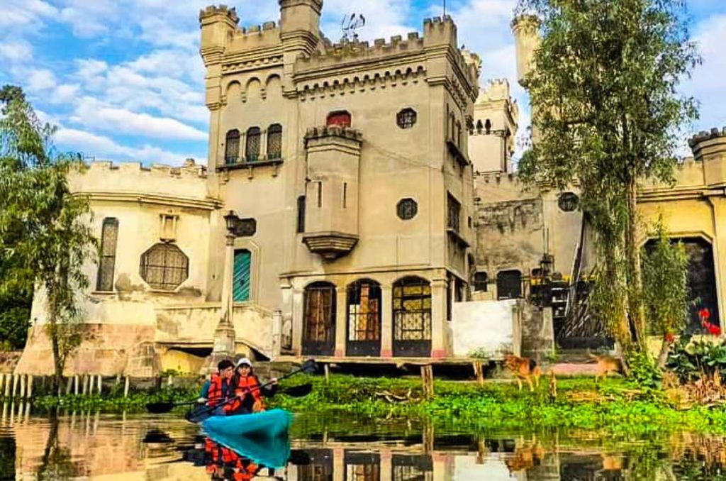 Paseo el kayak para ver el eclipse solar en CDMX?