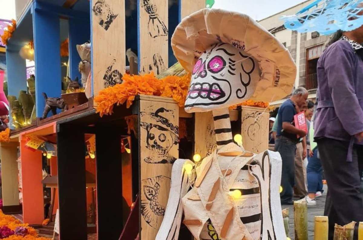 mega-ofrenda-unam-cdmx-2023