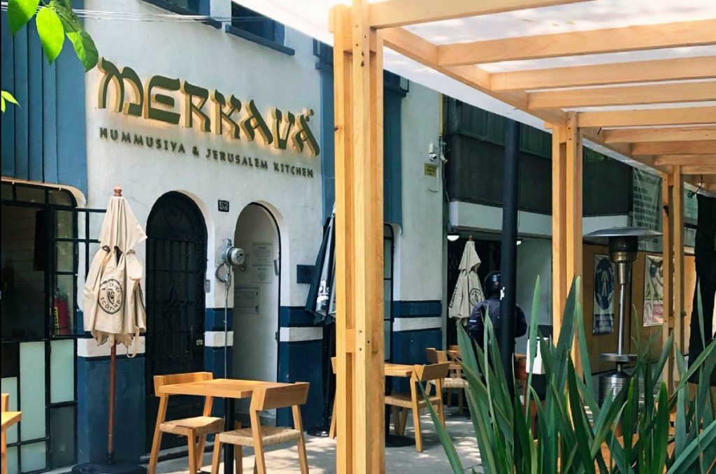 Merkavá: el restaurante de Daniel Ovadía que te lleva a disfrutar de la comida de Medio Oriente