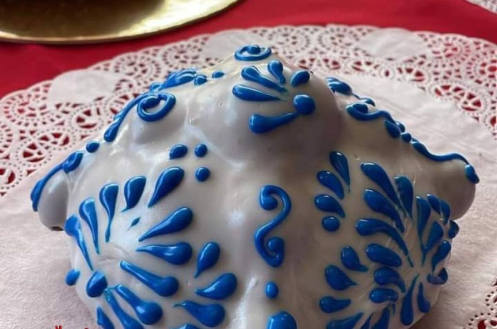 Así es el pan de muerto de talavera que hicieron en Tlaxcala