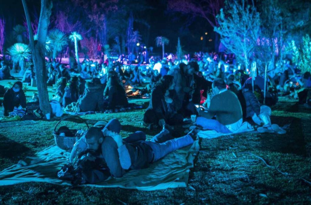 picnic nocturno octubre chapultepec