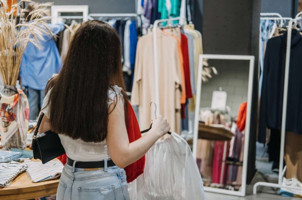 bodega ropa de paca nueva y con etiqueta