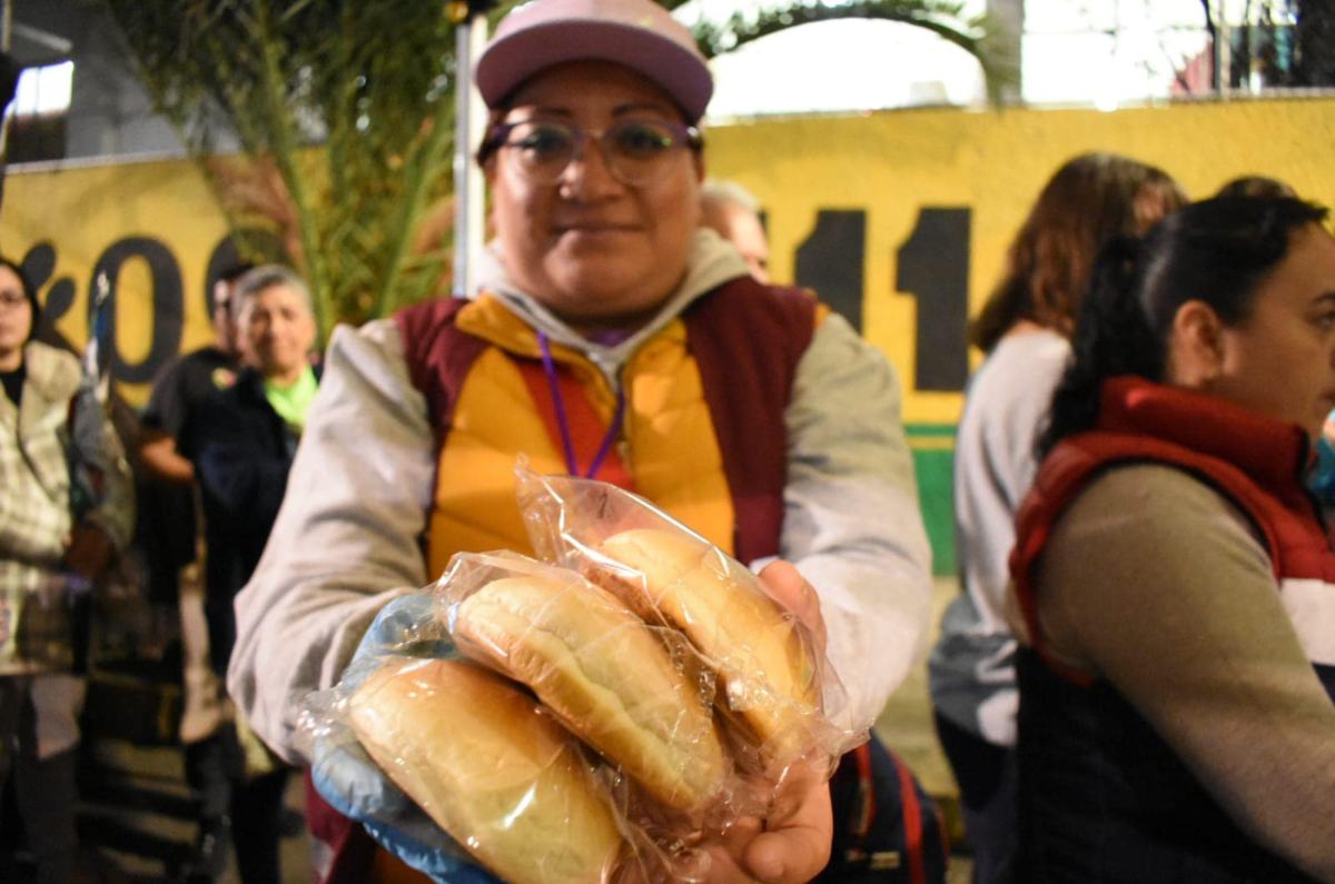 Darán comidas y cenas calientes por temporada invernal en estos lugares de CDMX ¡Son gratis!