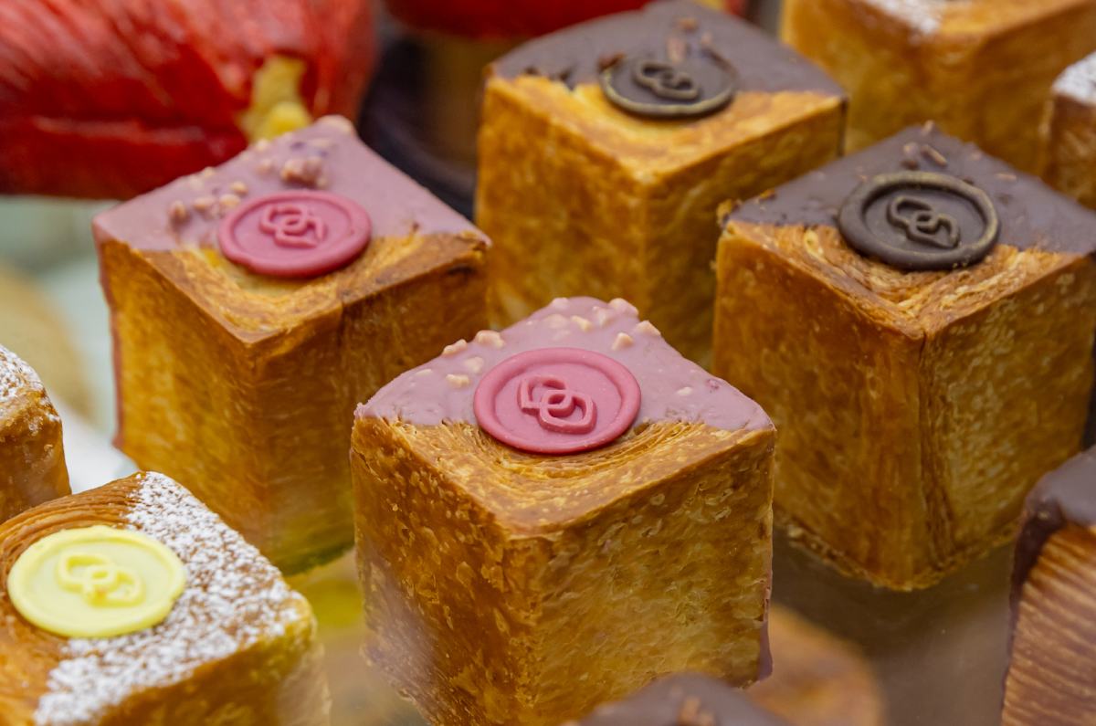 croissant-cube-sofitel-cafe
