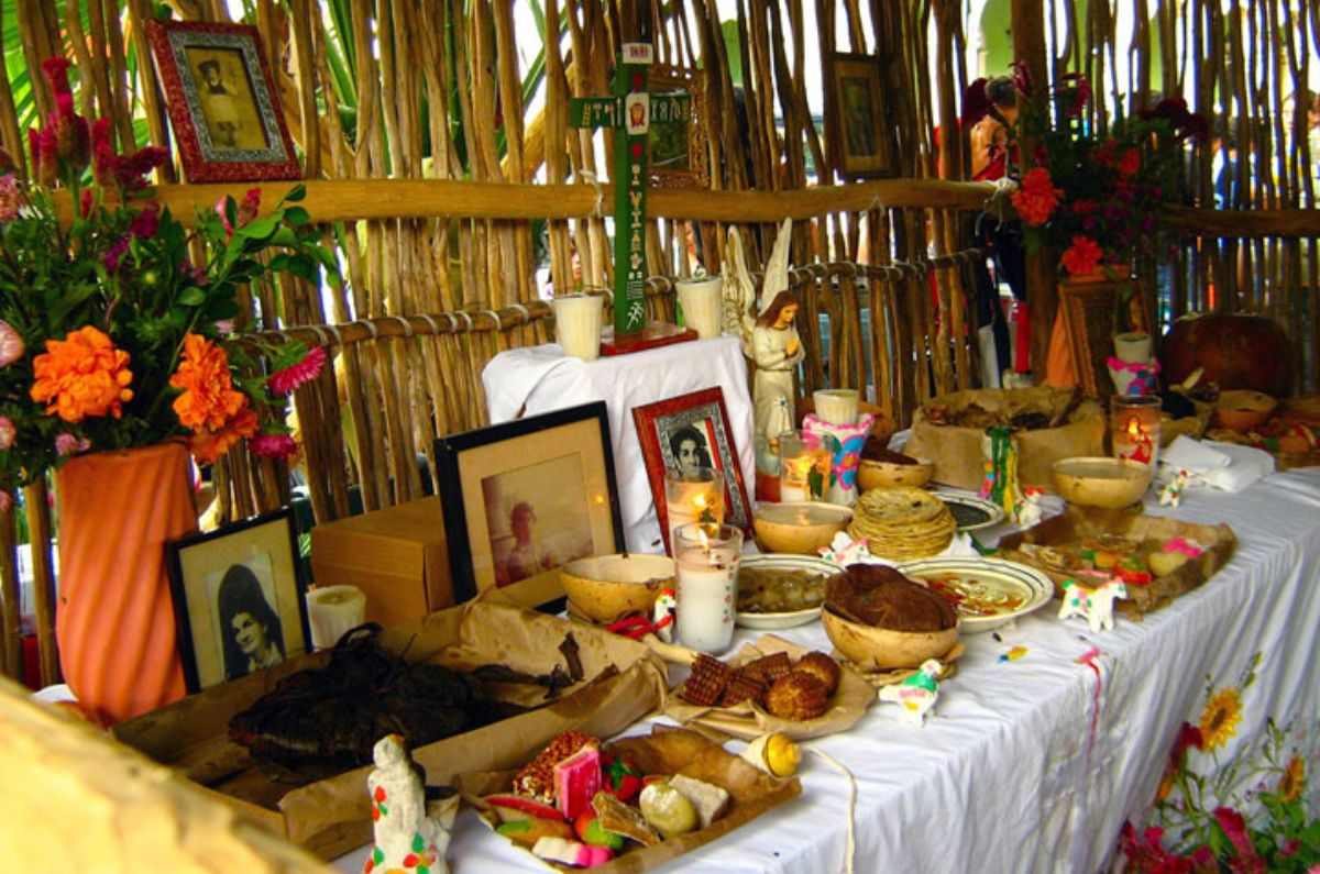 Vive y celebra el Hanal Pixán en Mérida