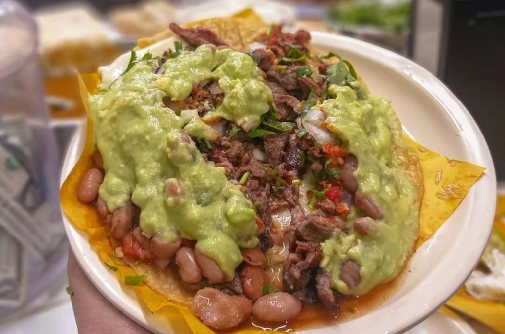 Lánzate a conocer los famosos Tacos El Franc de Tijuana