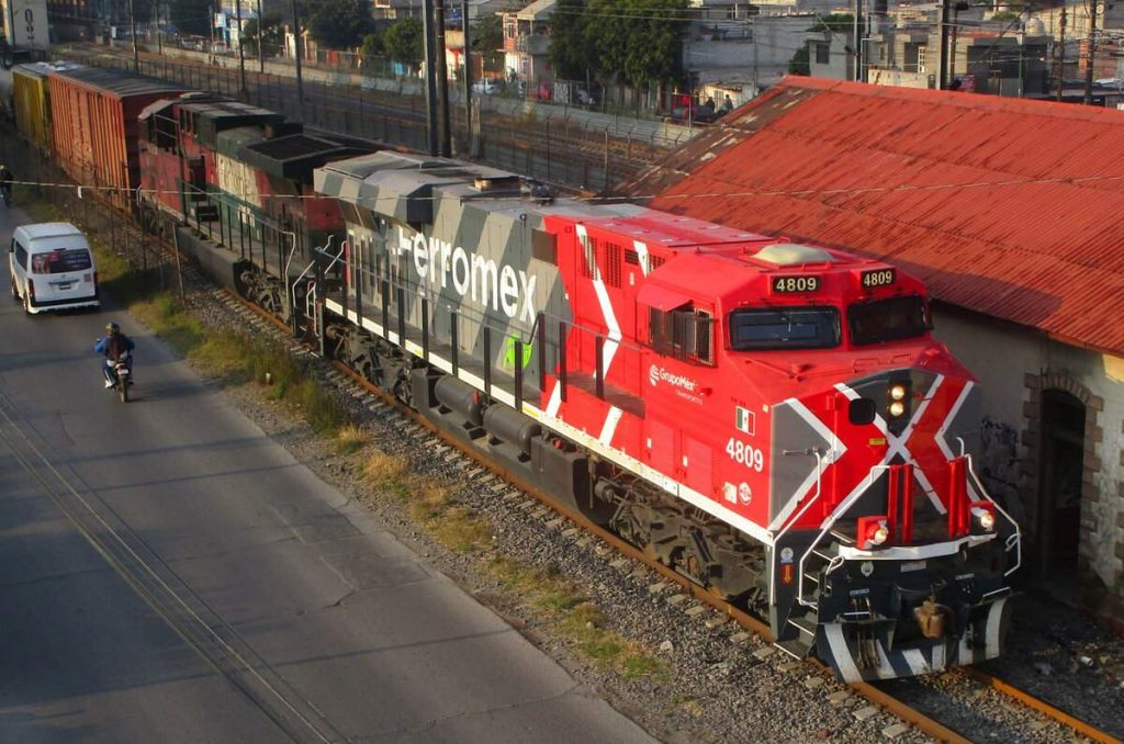 Los trenes de pasajeros regresan a México