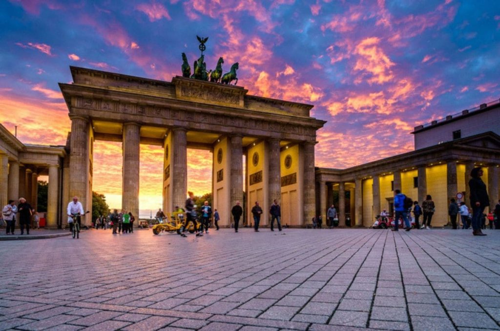¡Visita Berlín este 2024! La ciudad europea más cool: cultura, futbol e historia