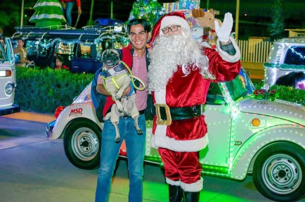 desfile navideño de combis cdmx