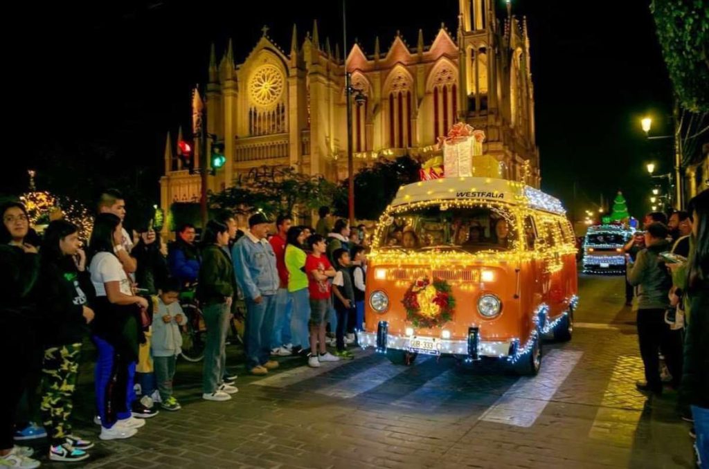 caravana navideña de combis cdmx