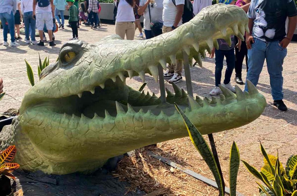 Cocodrilo gigante en el Bosque de Aragón