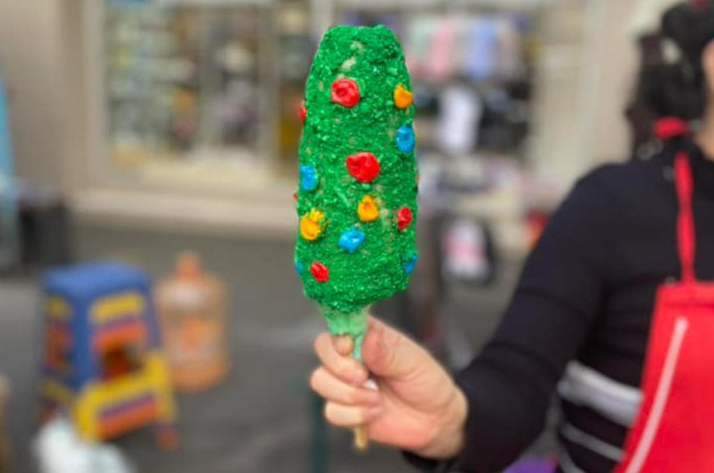 Dónde conseguir el elote navideño con forma de arbolito