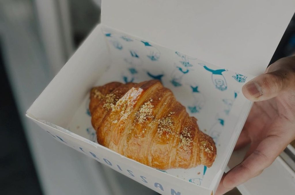 Descubre su laboratorio de croissant ¡Te encantará!