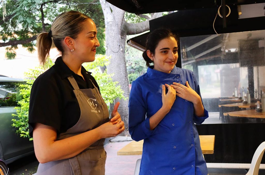 Chef Andrea Sayeg y Chef Mariana Valencia