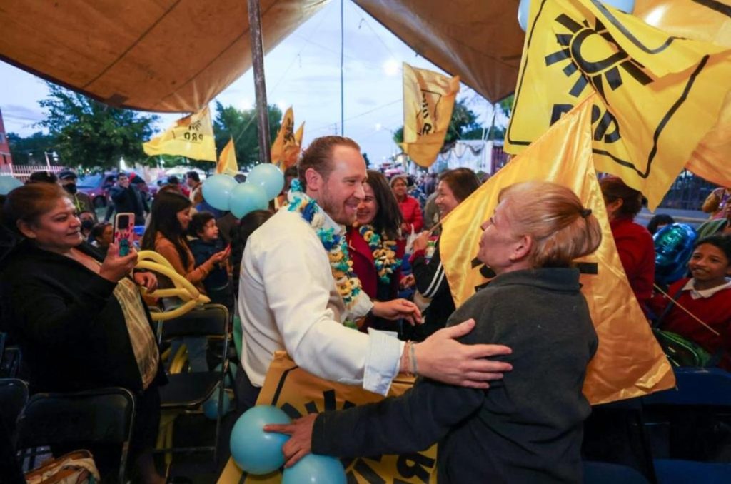 PRD reconoce a Santiago Taboada como precandidato al gobierno de CDMX