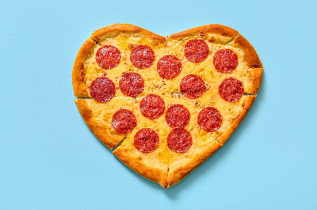Pizza en forma de corazón en Lupulo pizza