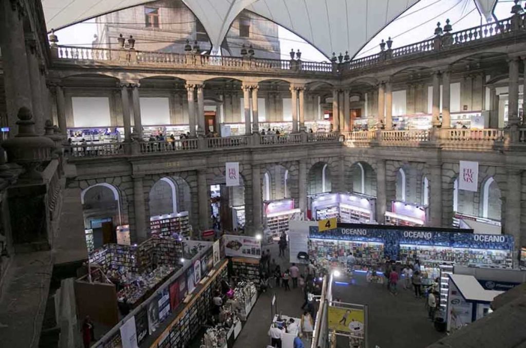 Feria Internacional de Libro del Palacio de Minería