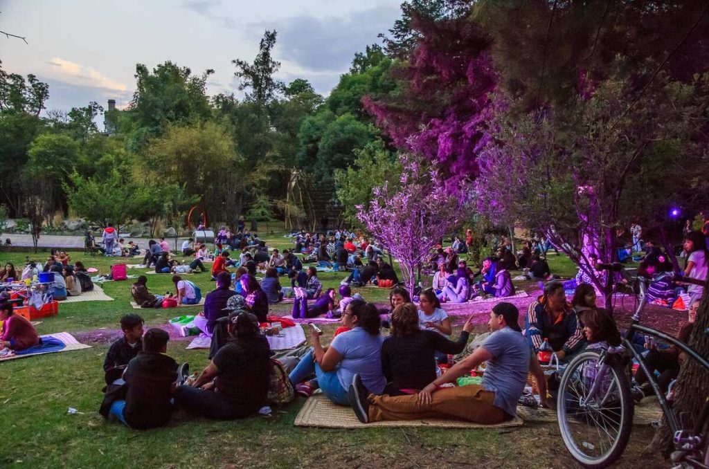 Lugares románticos en CDMX para armar un picnic con tu amorcito