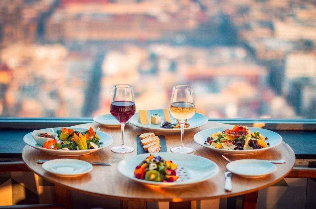 Cena romántica en la Torre Latinoamericana